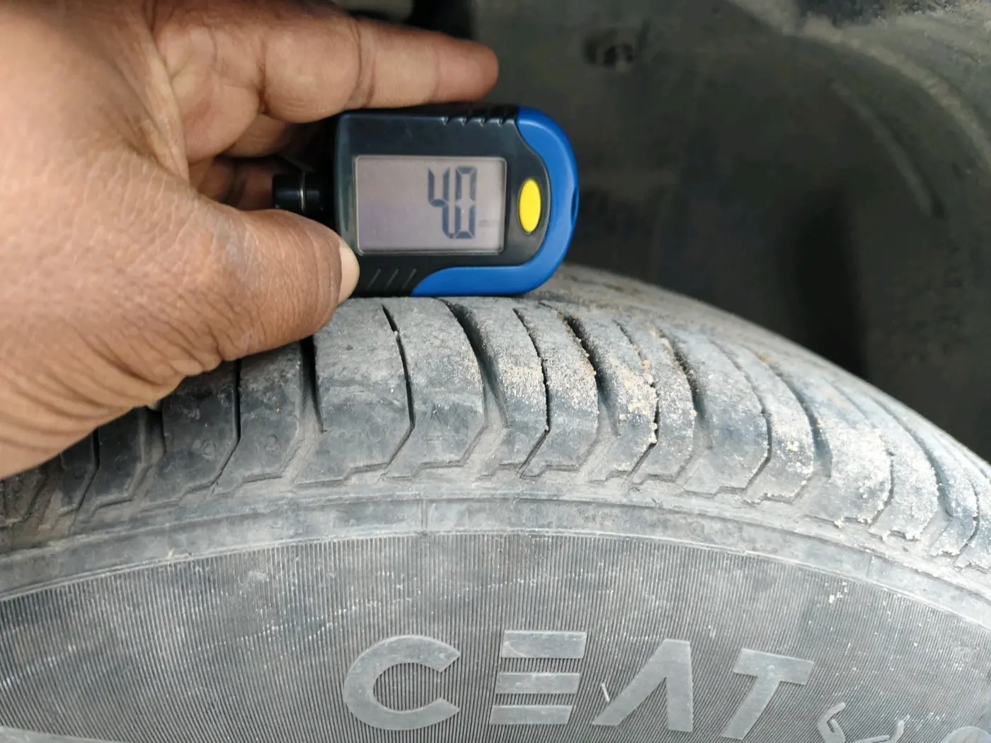 2022 Tata PUNCH ACCOMPLISHED AMT, Petrol, Automatic, 41,244 km, tyre