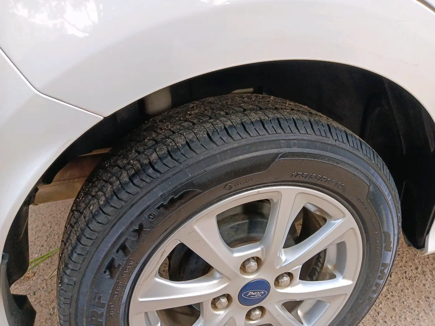 2019 Ford New Figo TITANIUM 1.2 PETROL MT, Petrol, Manual, 84,290 km, tyre