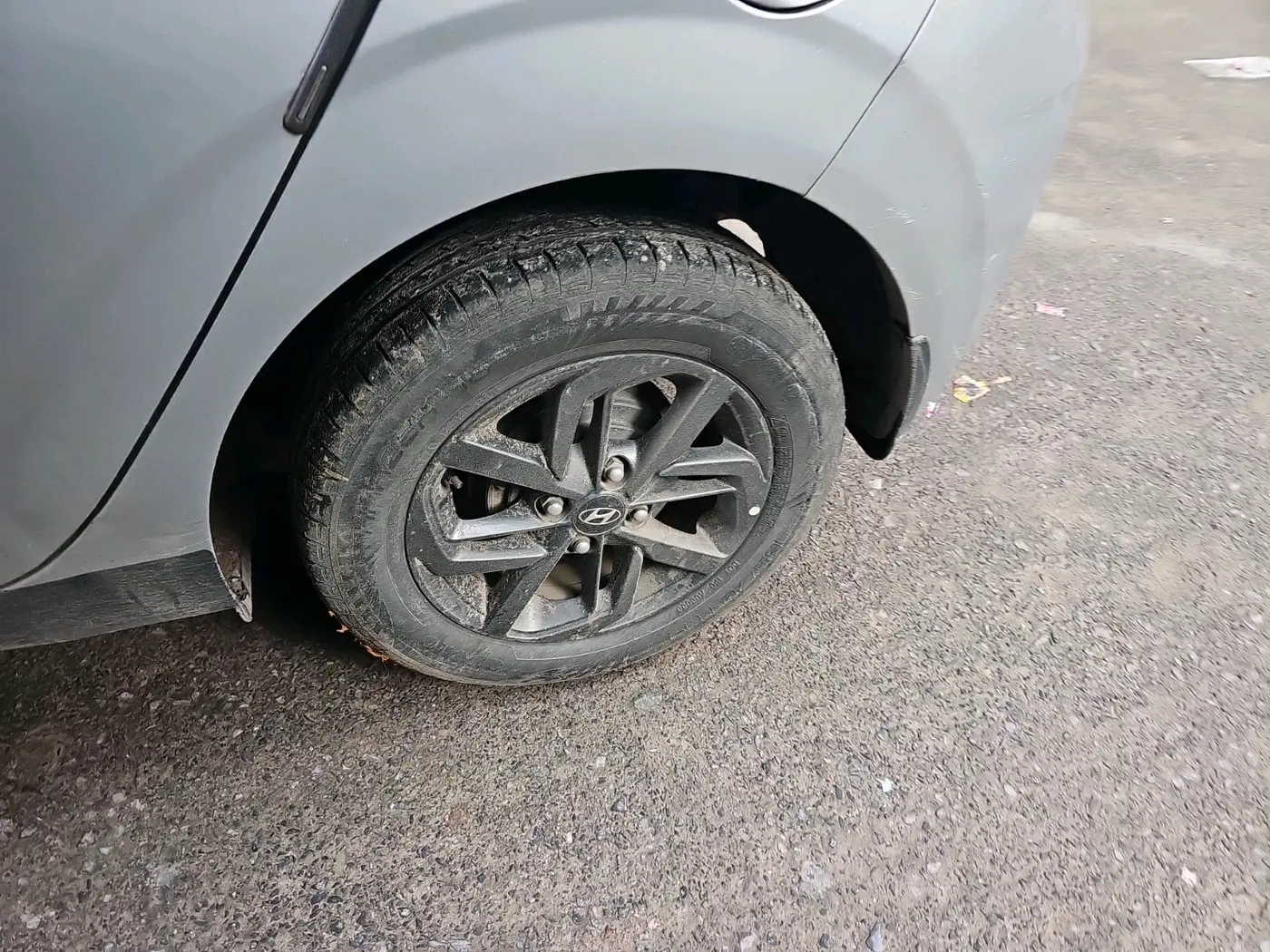 2021 Hyundai GRAND I10 NIOS SPORTZ 1.2 KAPPA VTVT CNG, CNG, Manual, 45,029 km, tyre