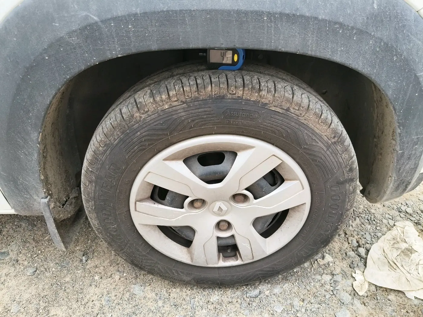 2019 Renault Kwid RXT 0.8 (O), Petrol, Manual, 37,124 km, tyre