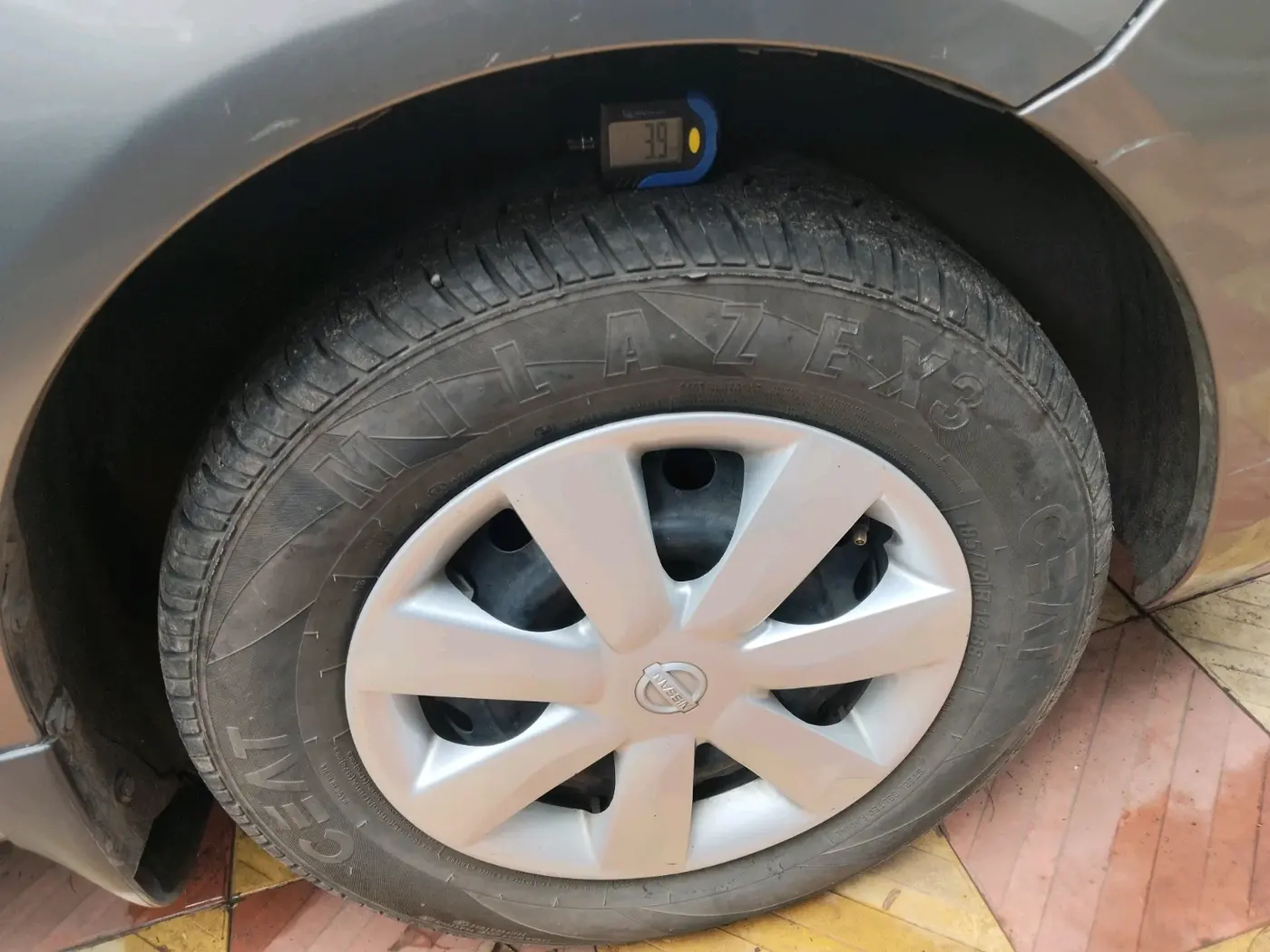 2013 Nissan Sunny XL, Petrol, Manual, 78,952 km, tyre