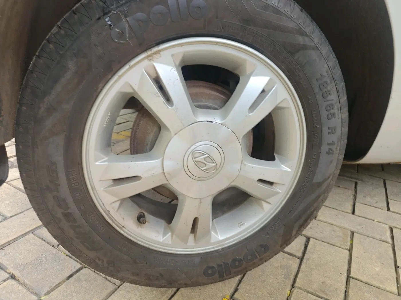 2012 Hyundai i20 ASTA 1.2, Petrol, Manual, 63,213 km, tyre
