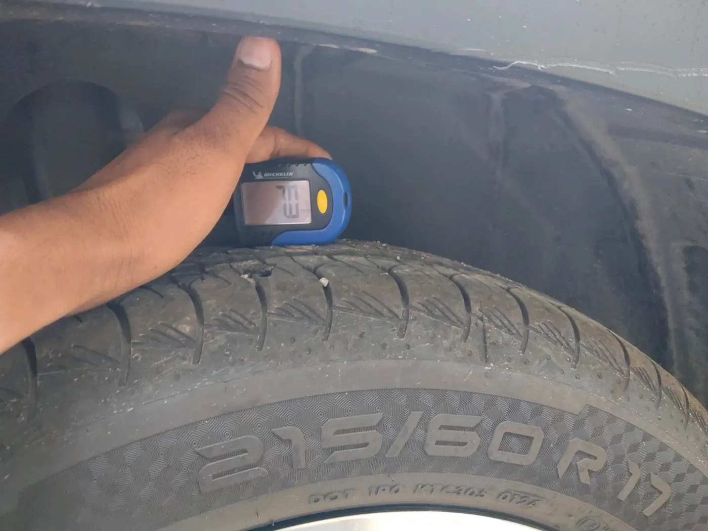 2024 Maruti Grand Vitara ALPHA SMART HYBRID AT, Petrol, Automatic, 6,968 km, tyre