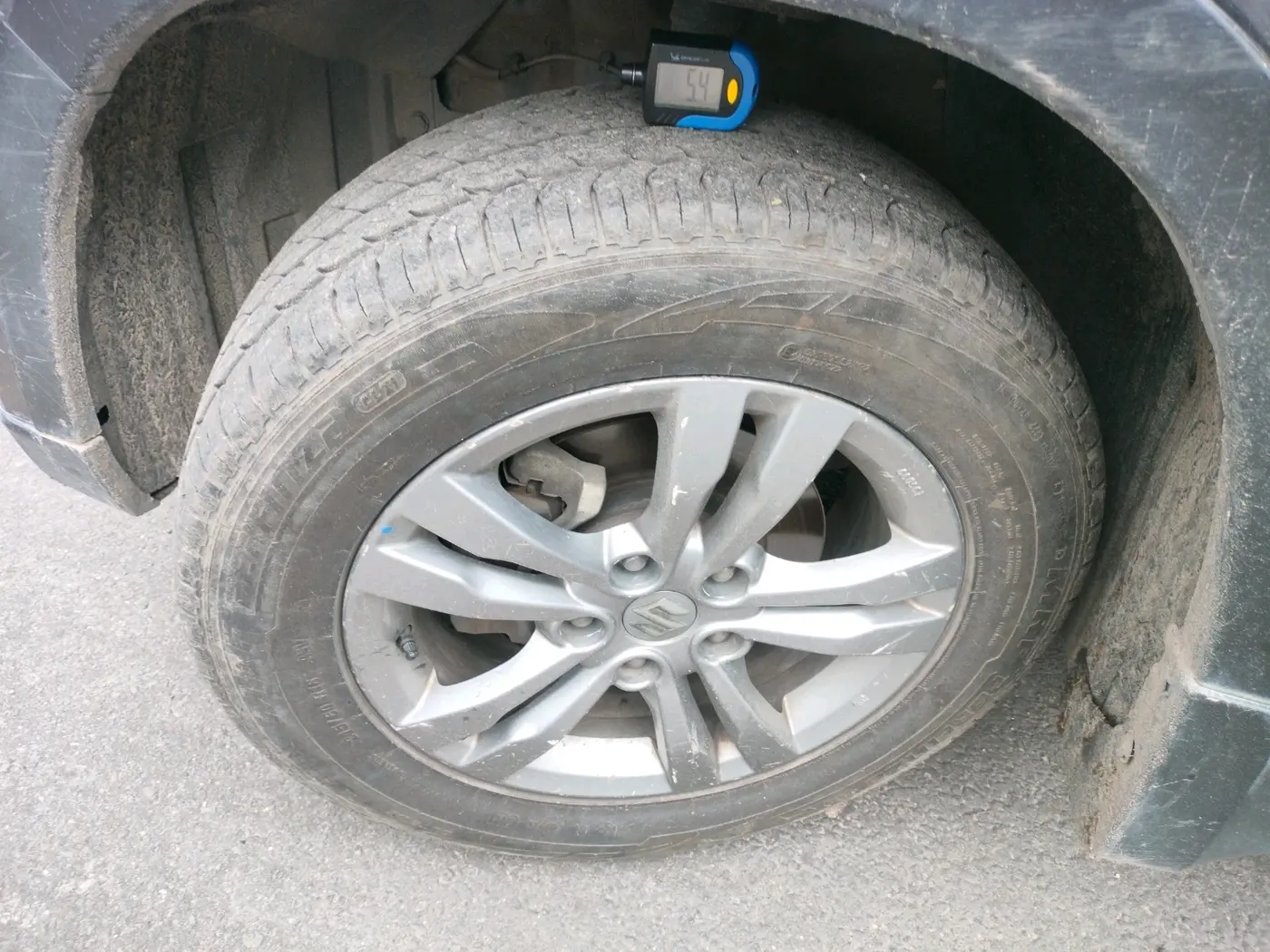 2017 Maruti Vitara Brezza ZDI, Diesel, Manual, 92,320 km, tyre