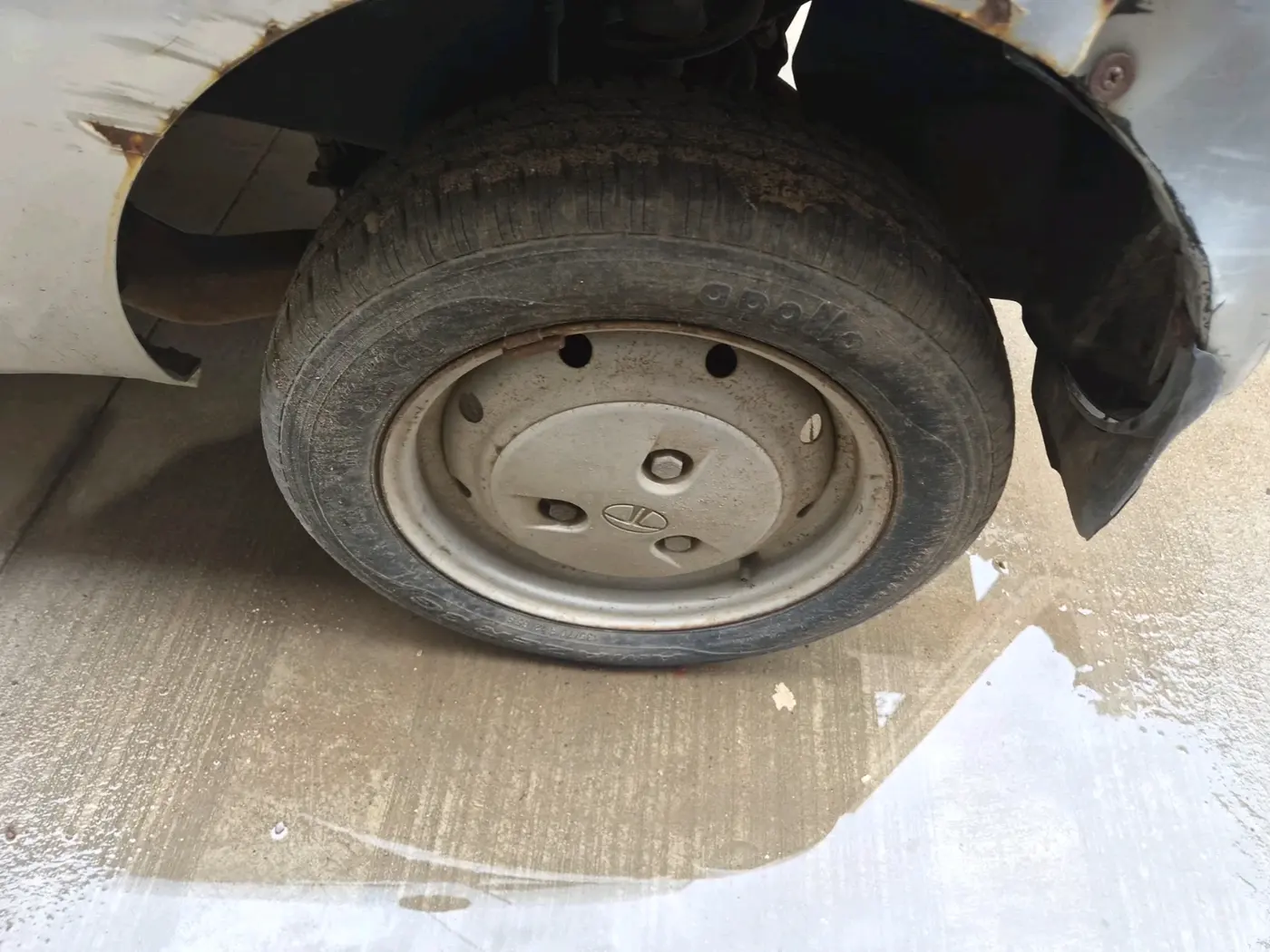 2012 Tata Nano CX, Petrol, Manual, 77,315 km, tyre