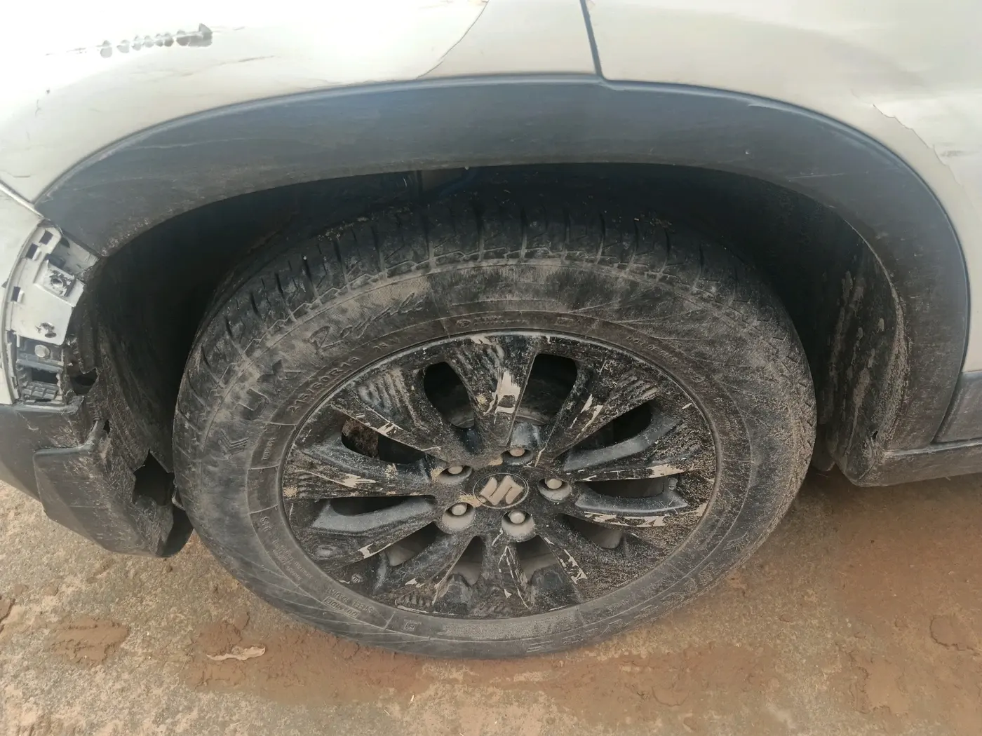 2021 Maruti Vitara Brezza ZXI, Petrol, Manual, 82,655 km, tyre
