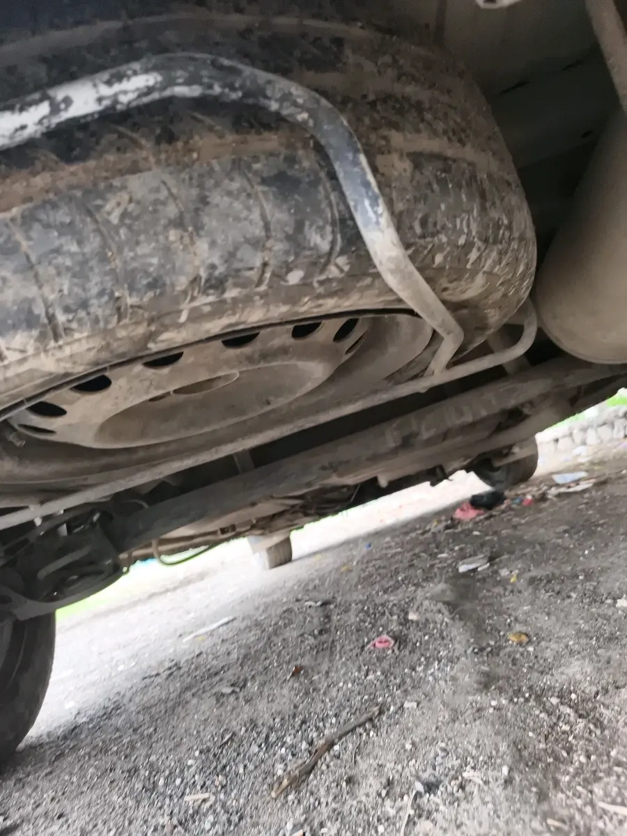 2016 Maruti Ertiga VDI SHVS, Diesel, Manual, 1,69,423 km, tyre