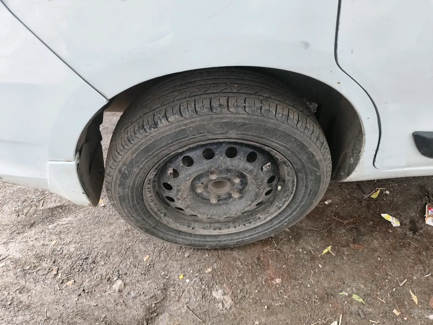 2016 Maruti Ertiga VDI SHVS, Diesel, Manual, 1,69,423 km, tyre