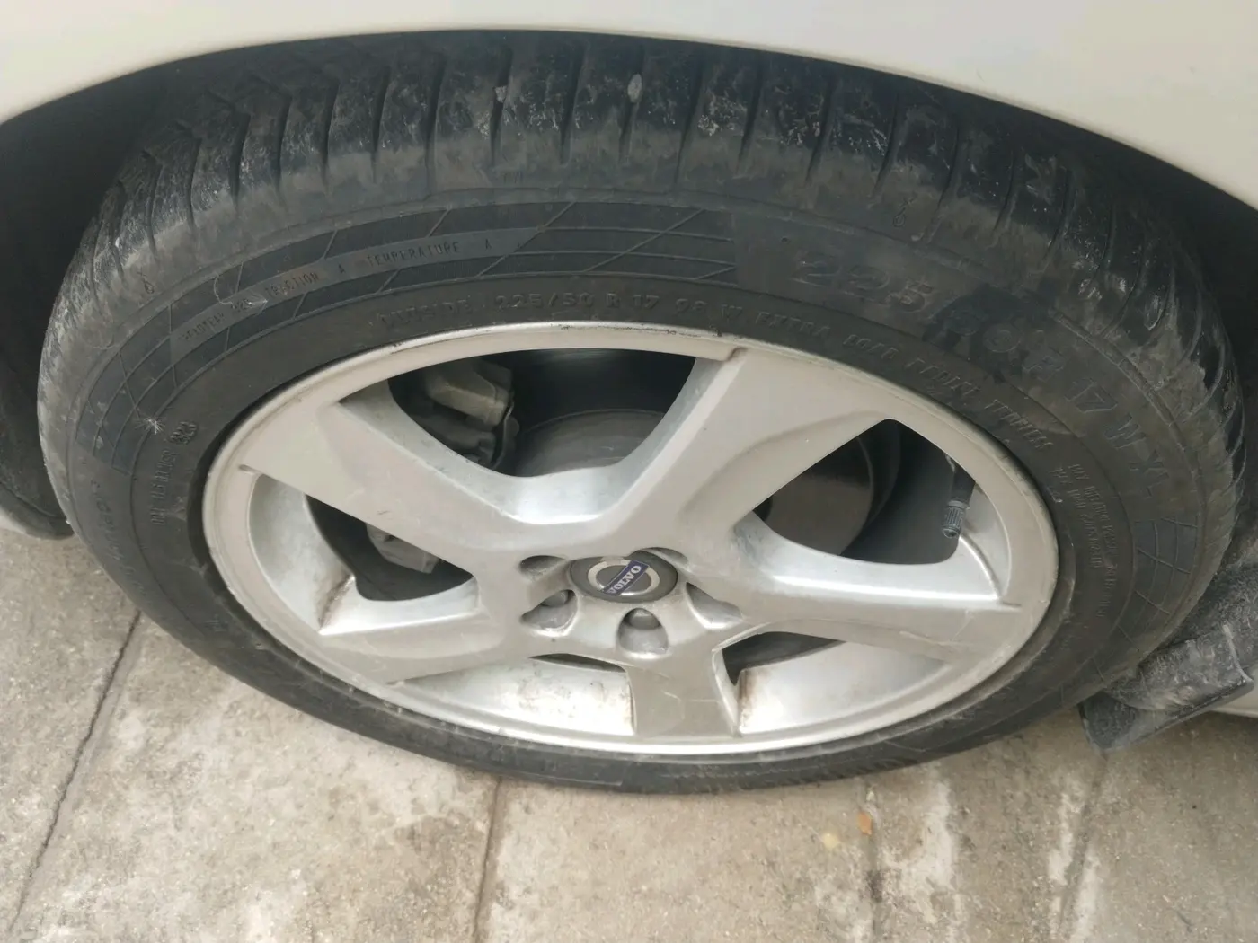 2011 Volvo S60 SUMMUM D5, Diesel, Automatic, 73,007 km, tyre