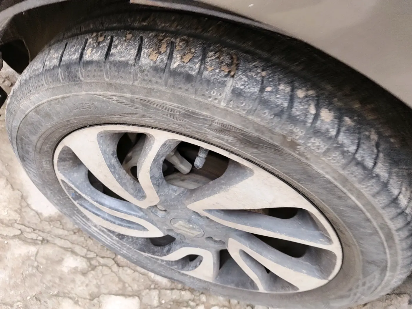 2019 Maruti Baleno ALPHA DIESEL 1.3, Diesel, Manual, 1,15,685 km, tyre