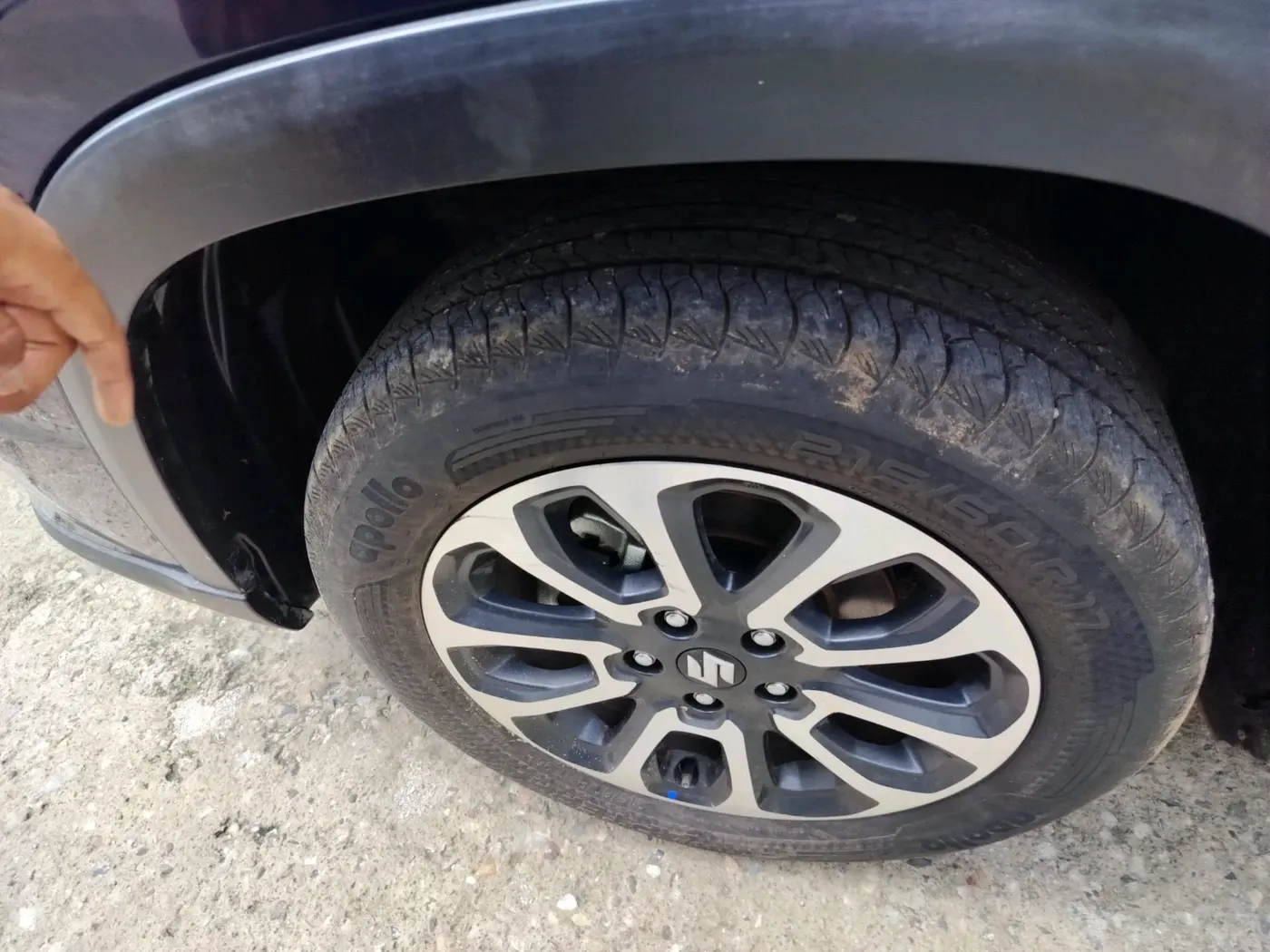 2025 Maruti Grand Vitara DELTA SMART HYBRID, Petrol, Manual, 10,251 km, tyre