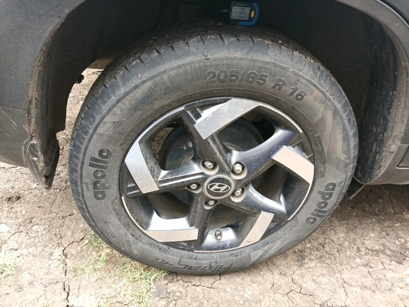 2022 Hyundai Creta EX 1.5 PETROL, Petrol, Manual, 49,441 km, tyre