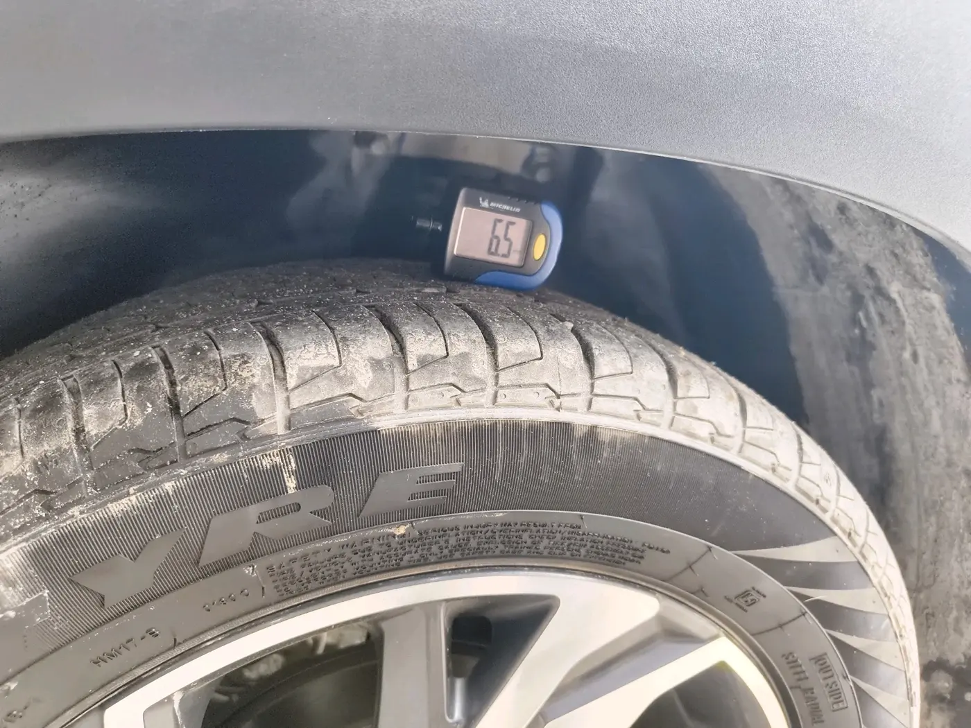 2025 Hyundai Creta SX (O) 1.5 DIESEL AT, Diesel, Automatic, 10,646 km, tyre