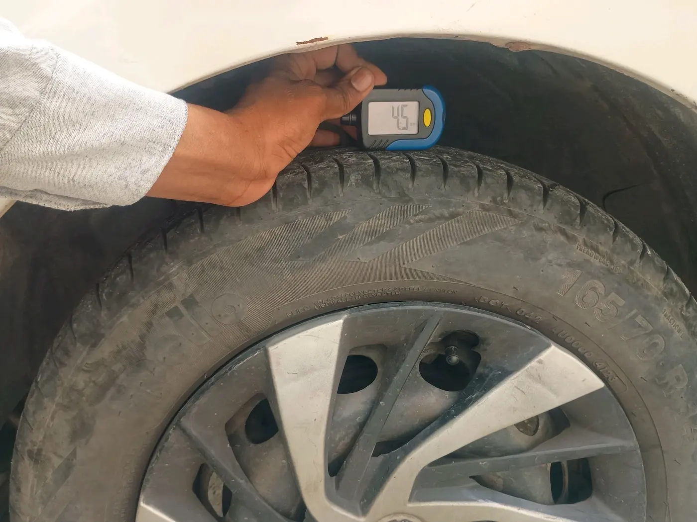 2018 Tata Tiago XT PETROL, CNG, Manual, 59,194 km, tyre