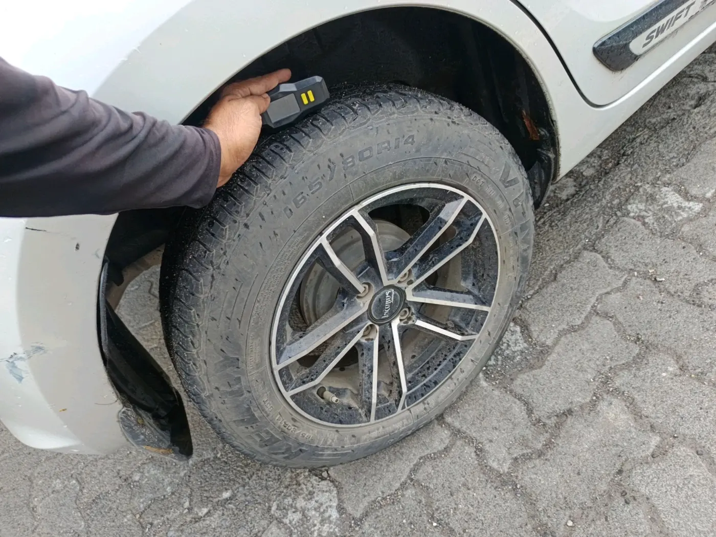 2018 Maruti Swift VDI, Diesel, Manual, 1,09,546 km, tyre