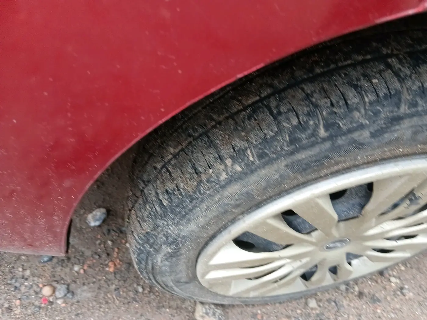 2014 Maruti Wagon R 1.0 VXI, Petrol, Manual, 87,577 km, tyre