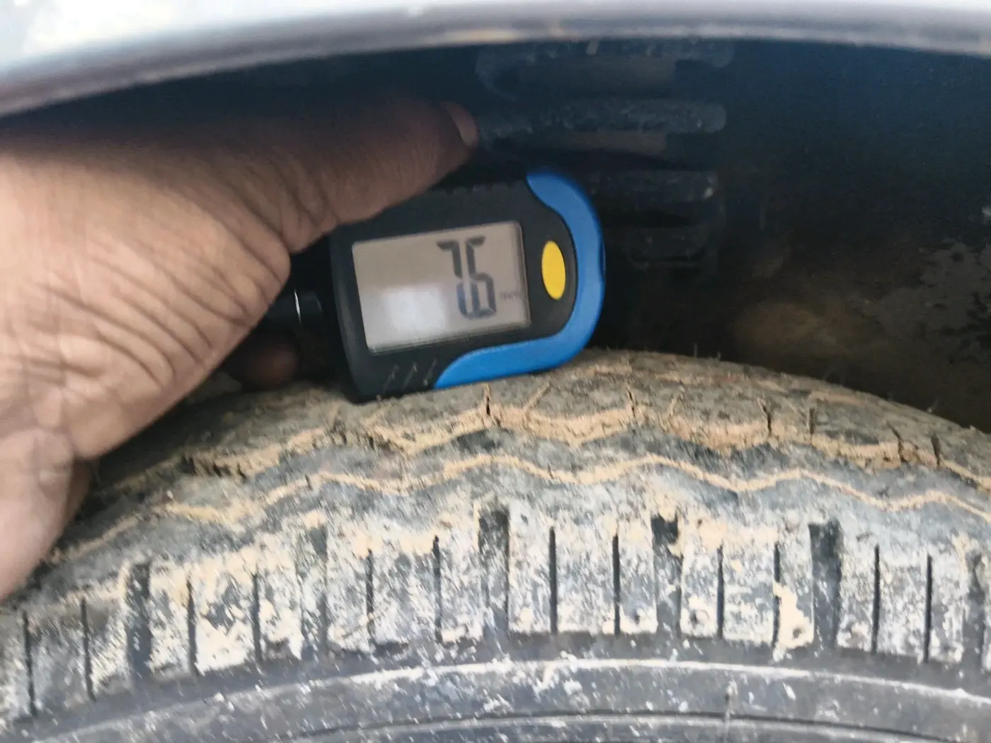 2022 Maruti Eeco 5 STR AC CNG (O), CNG, Manual, 94,644 km, tyre