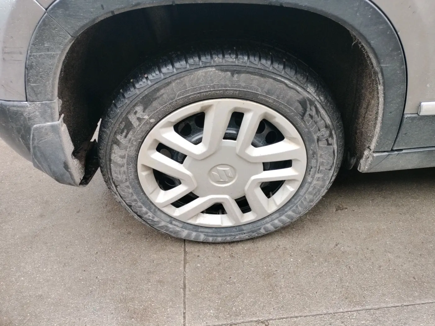 2018 Maruti Vitara Brezza VDI AMT, Diesel, Automatic, 70,093 km, tyre