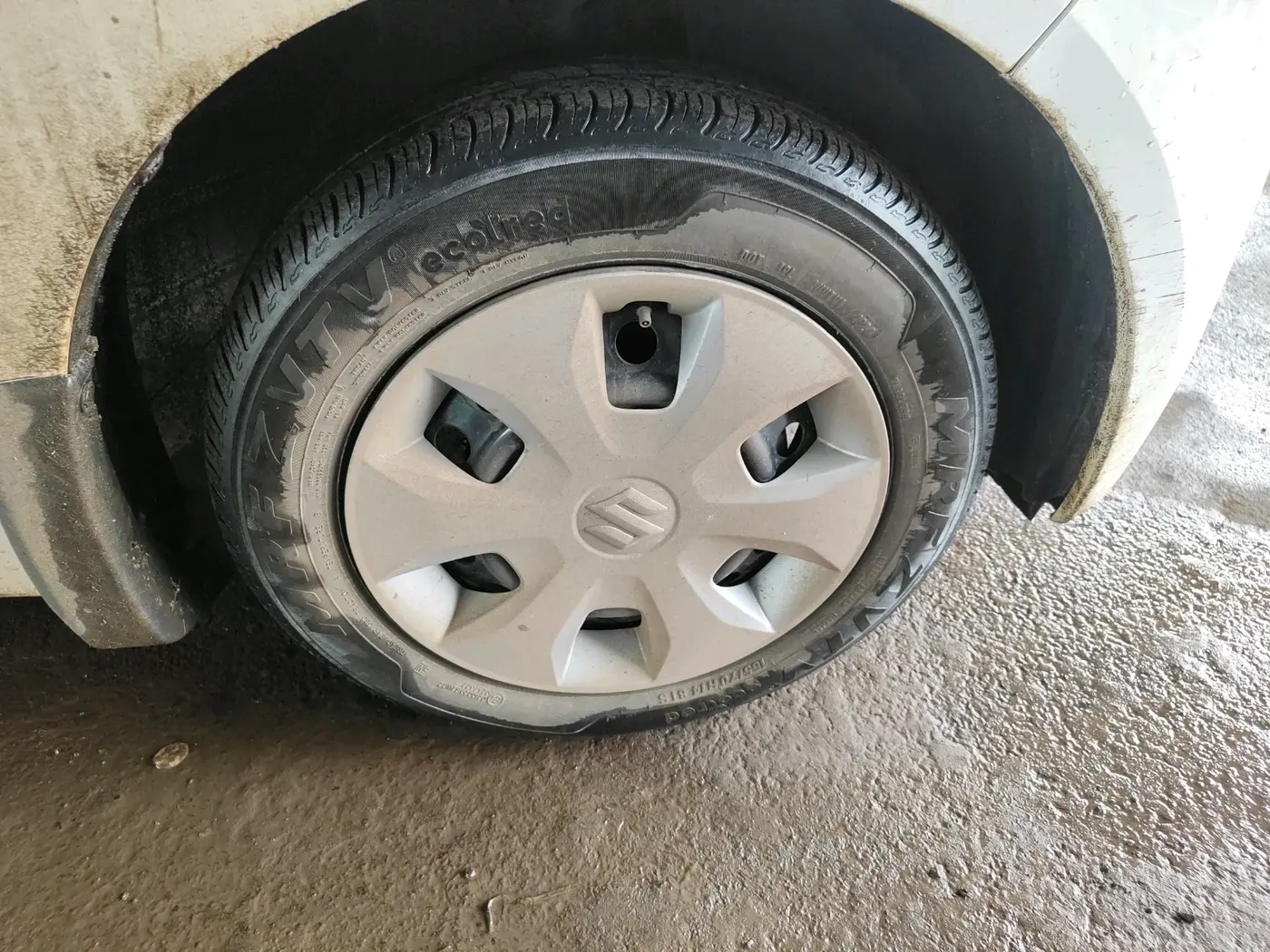 2024 Maruti New Wagon-R VXI CNG 1.0, CNG, Manual, 38,427 km, tyre
