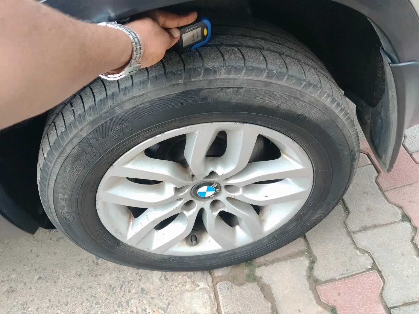 2013 BMW X3 XDRIVE 20D, Diesel, Automatic, 1,27,579 km, tyre