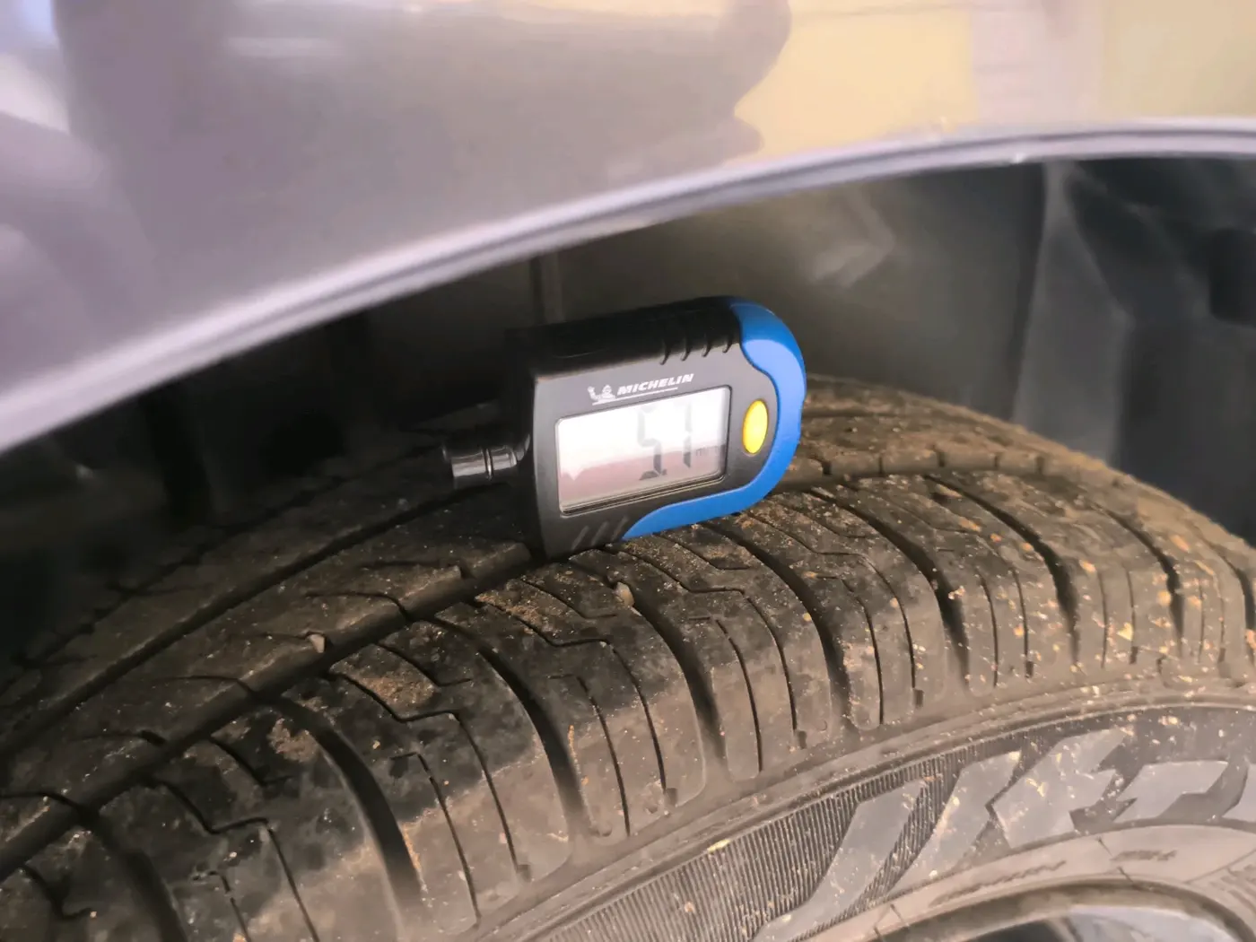 2018 Maruti Ertiga VXI, Petrol, Manual, 68,913 km, tyre