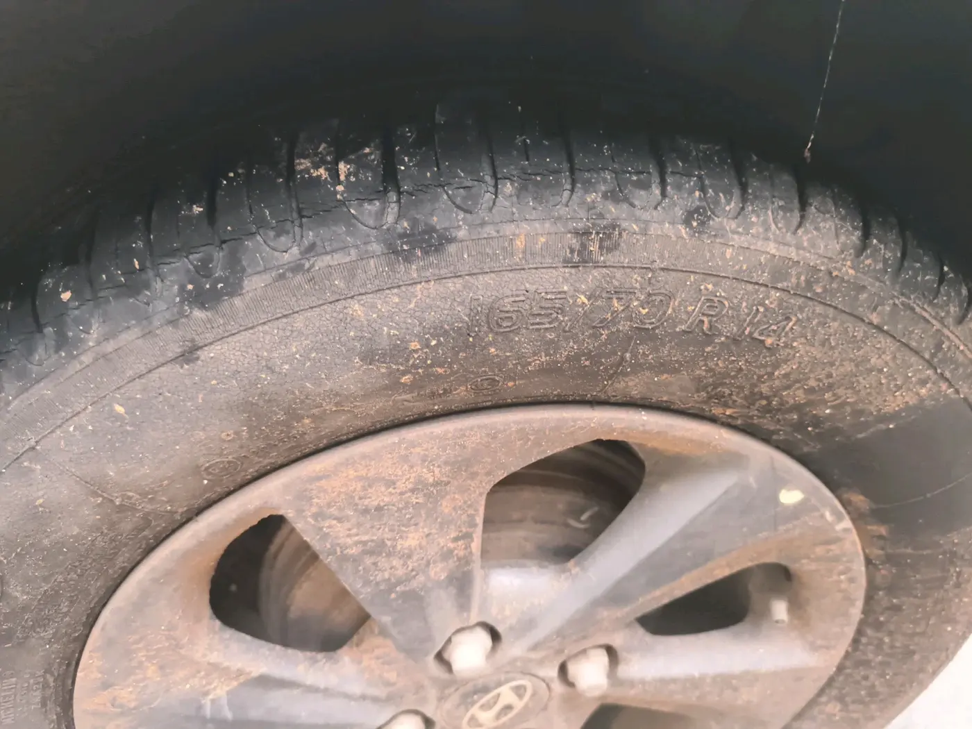 2018 Hyundai Grand i10 MAGNA AT 1.2 KAPPA VTVT, CNG, Automatic, 72,163 km, tyre