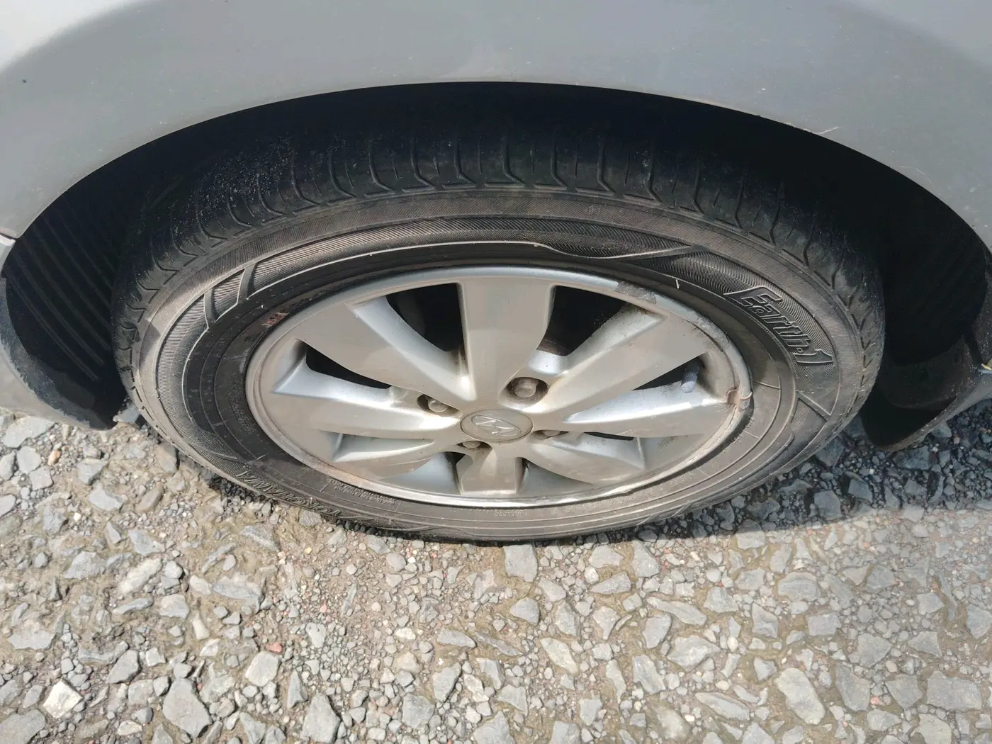 2012 Hyundai i20 SPORTZ 1.2, Petrol, Manual, 70,153 km, tyre