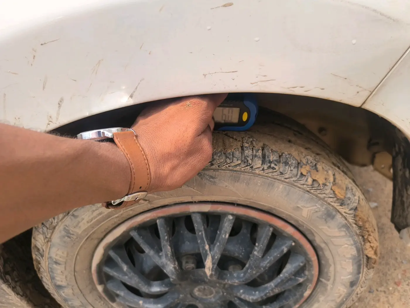 2019 Maruti Alto LXI, Petrol, Manual, 27,923 km, tyre