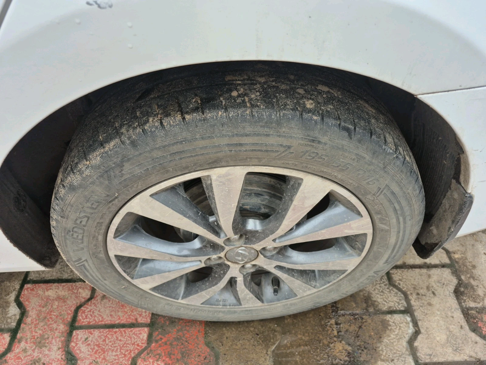 Tyres