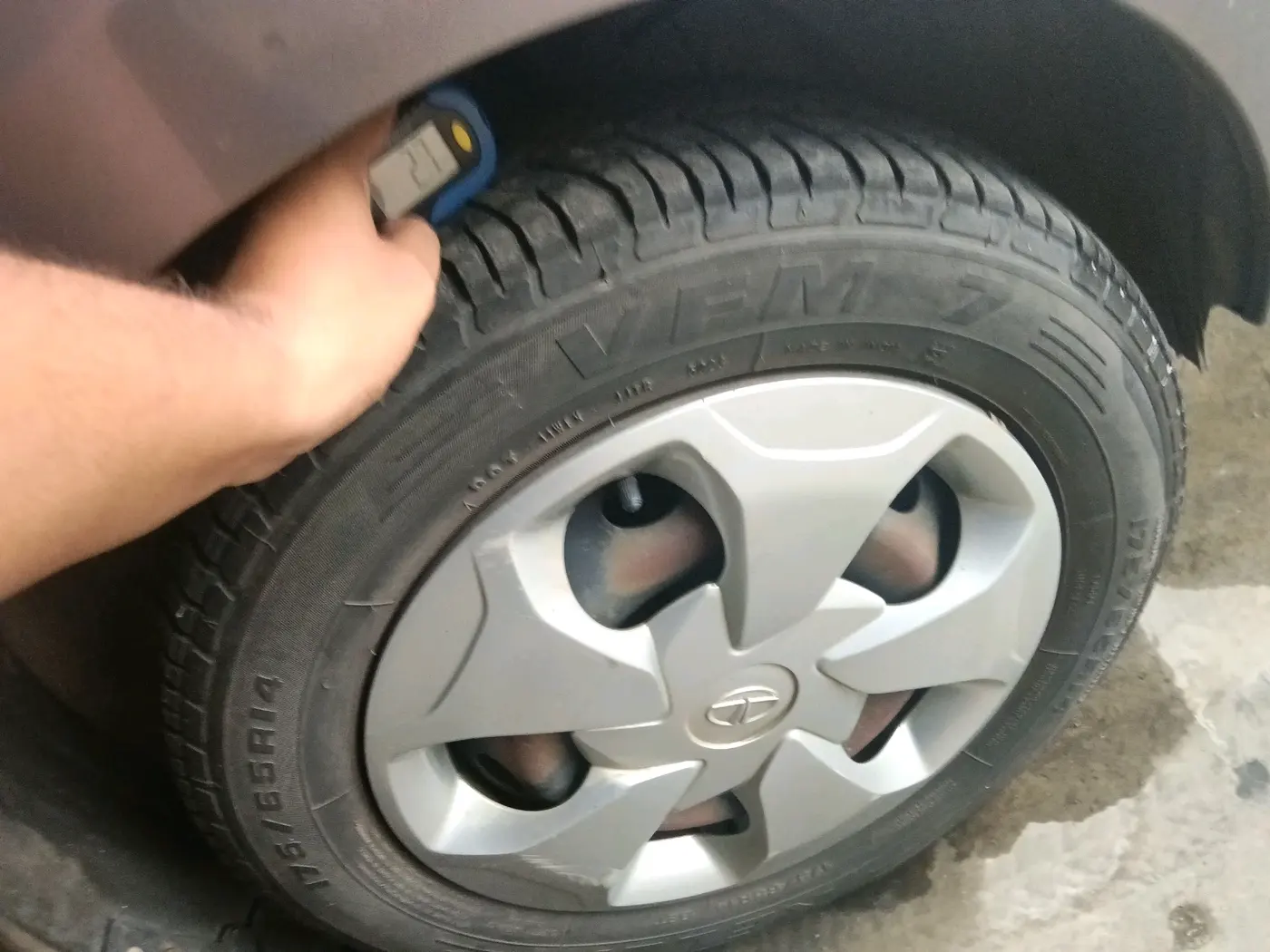 2019 Tata Tiago XT PETROL, Petrol, Manual, 62,119 km, tyre
