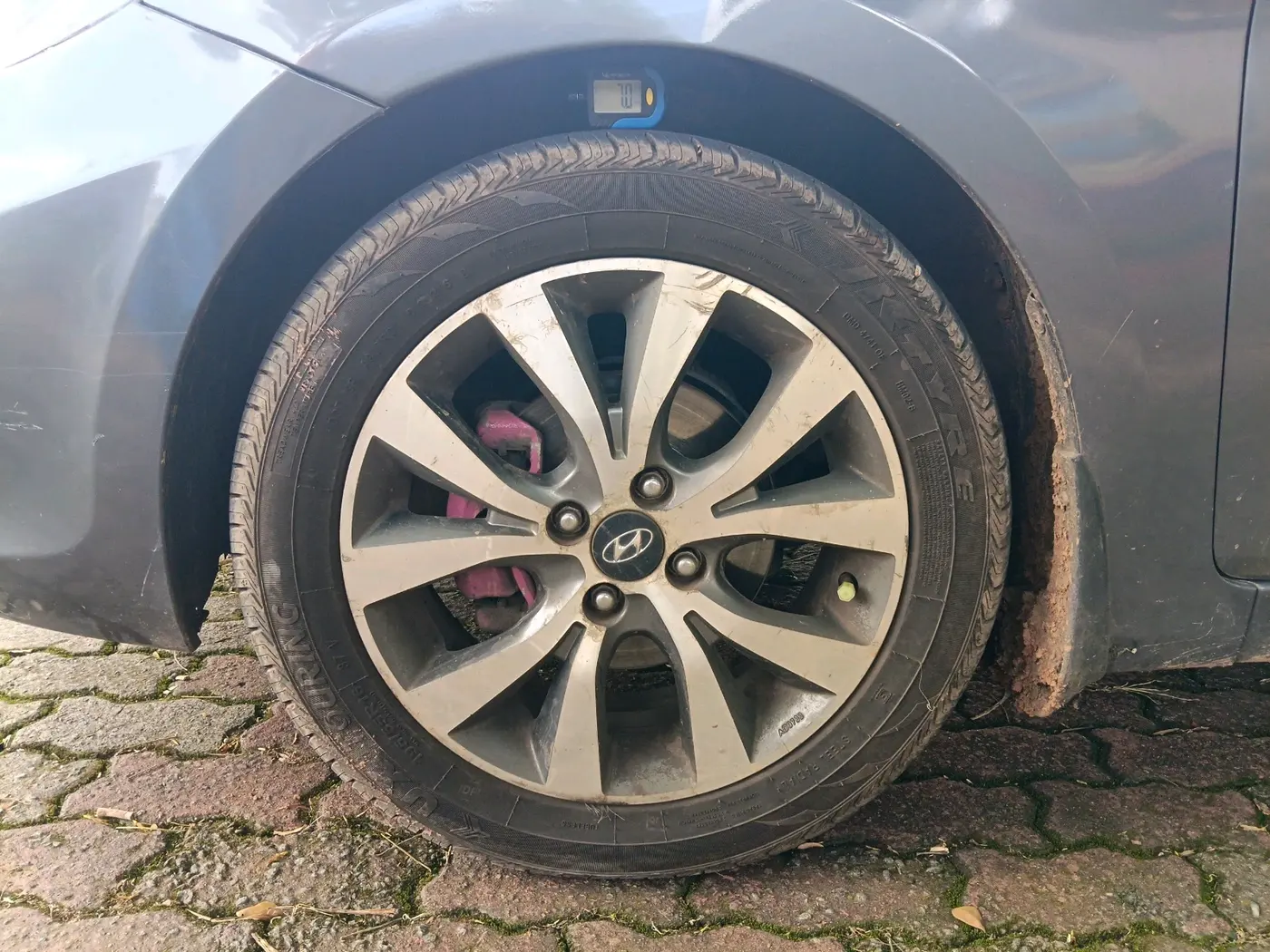 2014 Hyundai Verna FLUIDIC 1.6 CRDI SX OPT, Diesel, Manual, 1,50,235 km, tyre