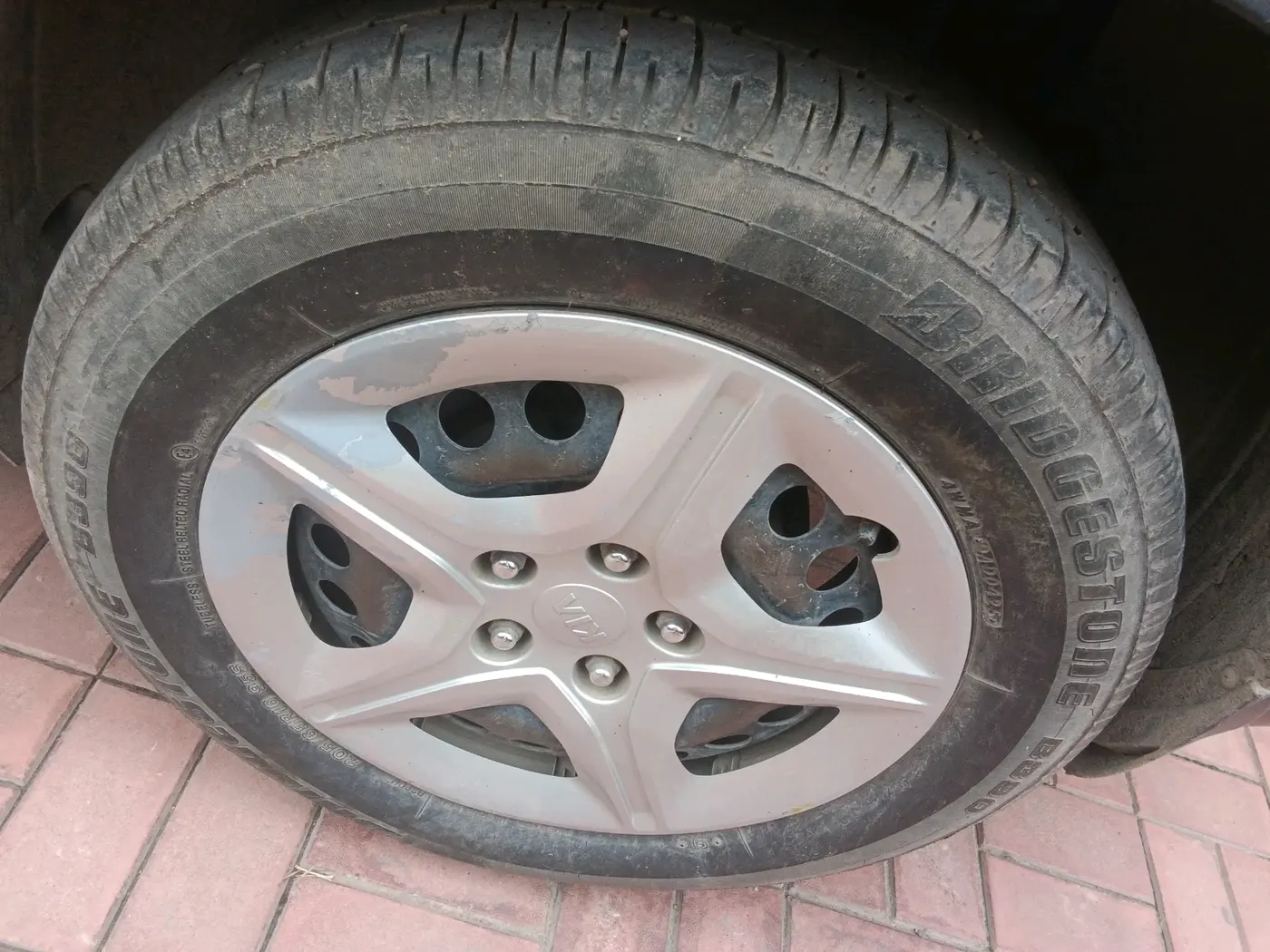 2019 KIA SELTOS HTK 1.5 PETROL, Petrol, Manual, 88,917 km, tyre