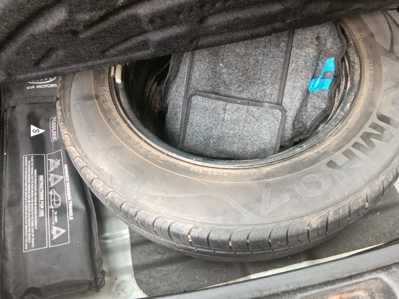 2019 KIA SELTOS HTK 1.5 PETROL, Petrol, Manual, 88,917 km, tyre