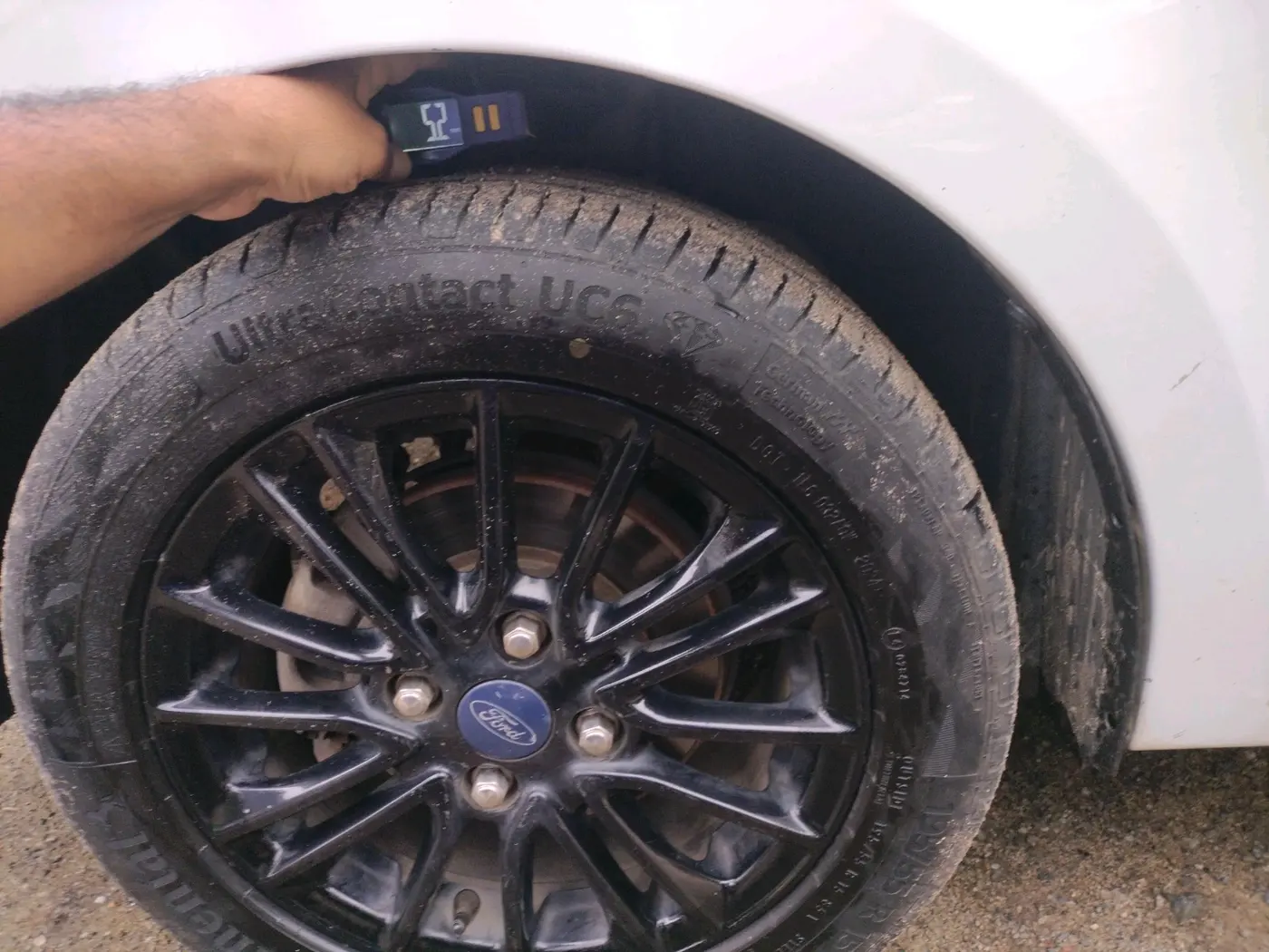 2019 Ford New Figo TITANIUM BLU 1.2 PETROL, Petrol, Manual, 85,812 km, tyre