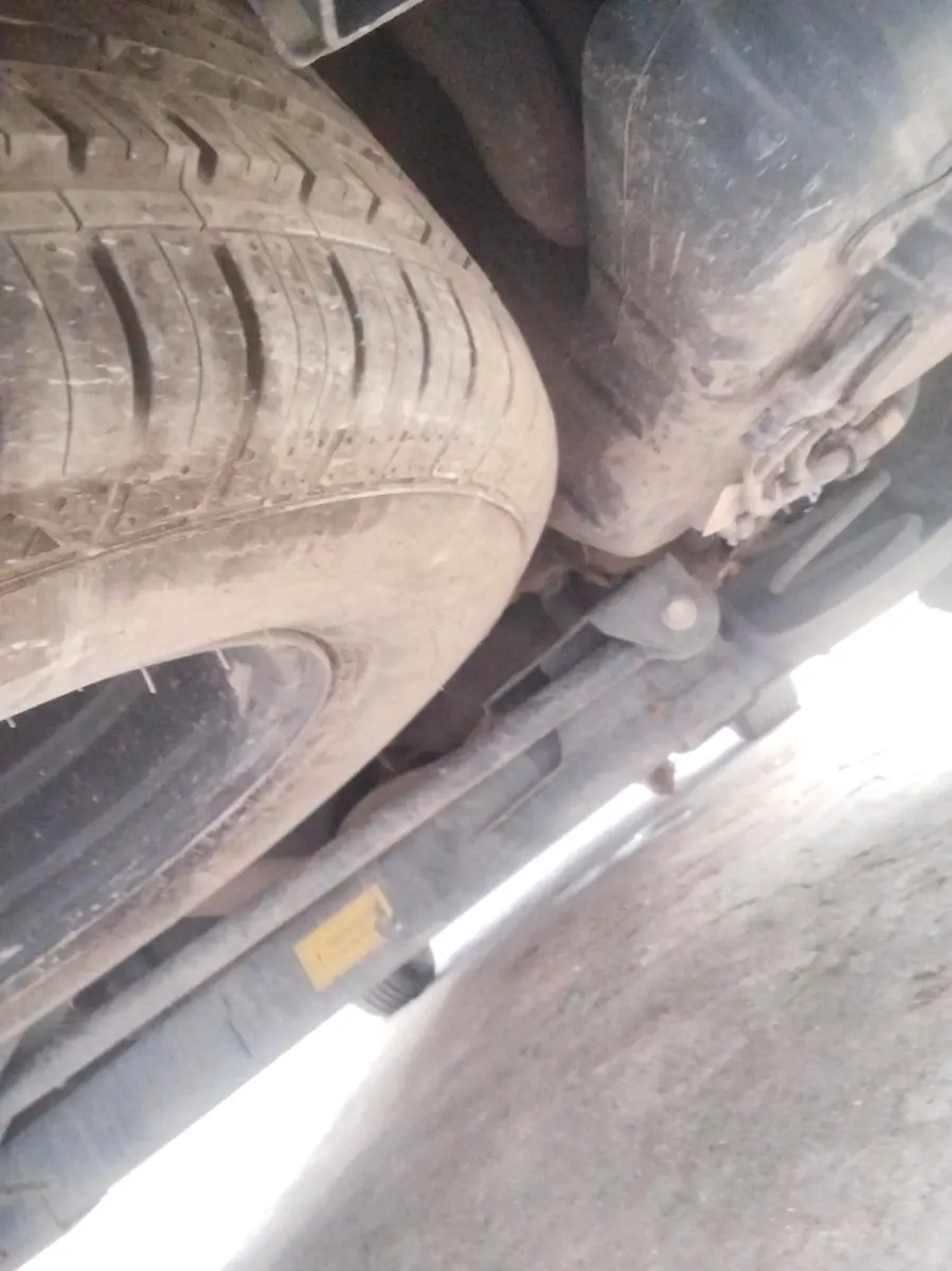 2023 Tata Harrier XZA PLUS 2.0L DARK EDITION, Diesel, Automatic, 1,22,595 km, tyre