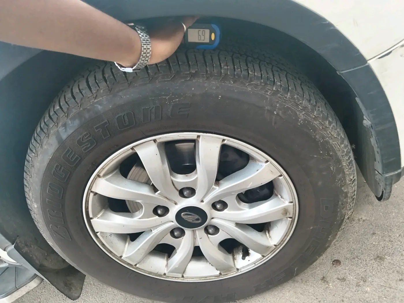 2019 Mahindra XUV500 W9, Diesel, Manual, 85,288 km, tyre