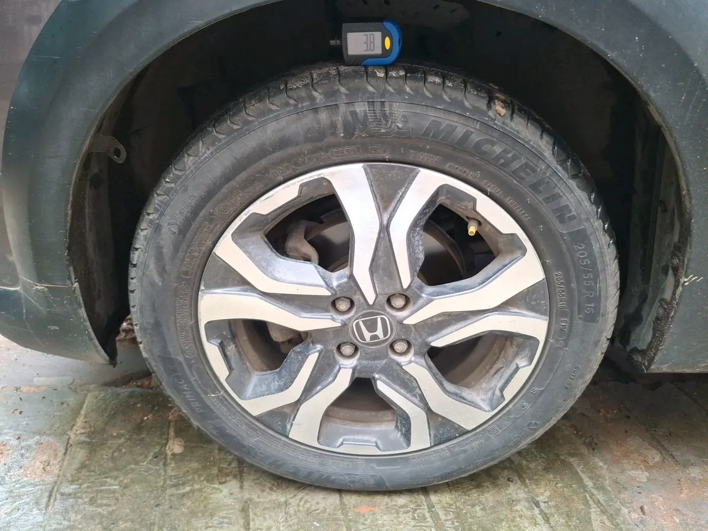 2018 Honda WR-V 1.2L I-VTEC VX MT, Petrol, Manual, 86,314 km, tyre