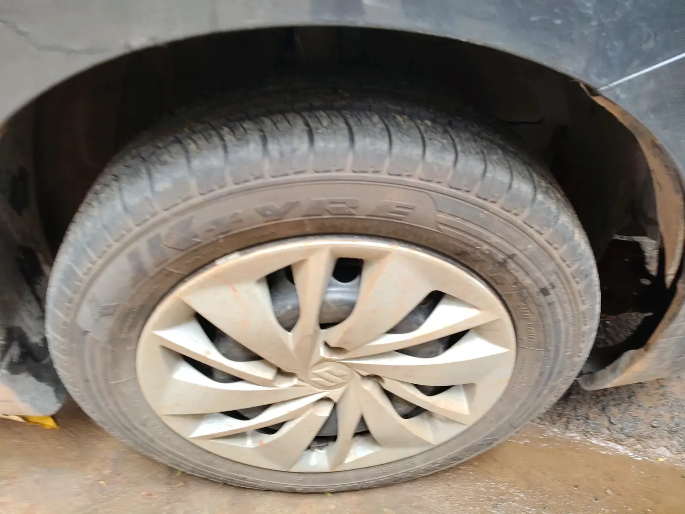 2022 Maruti Baleno DELTA PETROL 1.2, Petrol, Manual, 1,08,882 km, tyre