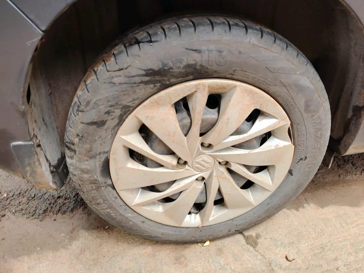 2022 Maruti Baleno DELTA PETROL 1.2, Petrol, Manual, 1,08,882 km, tyre