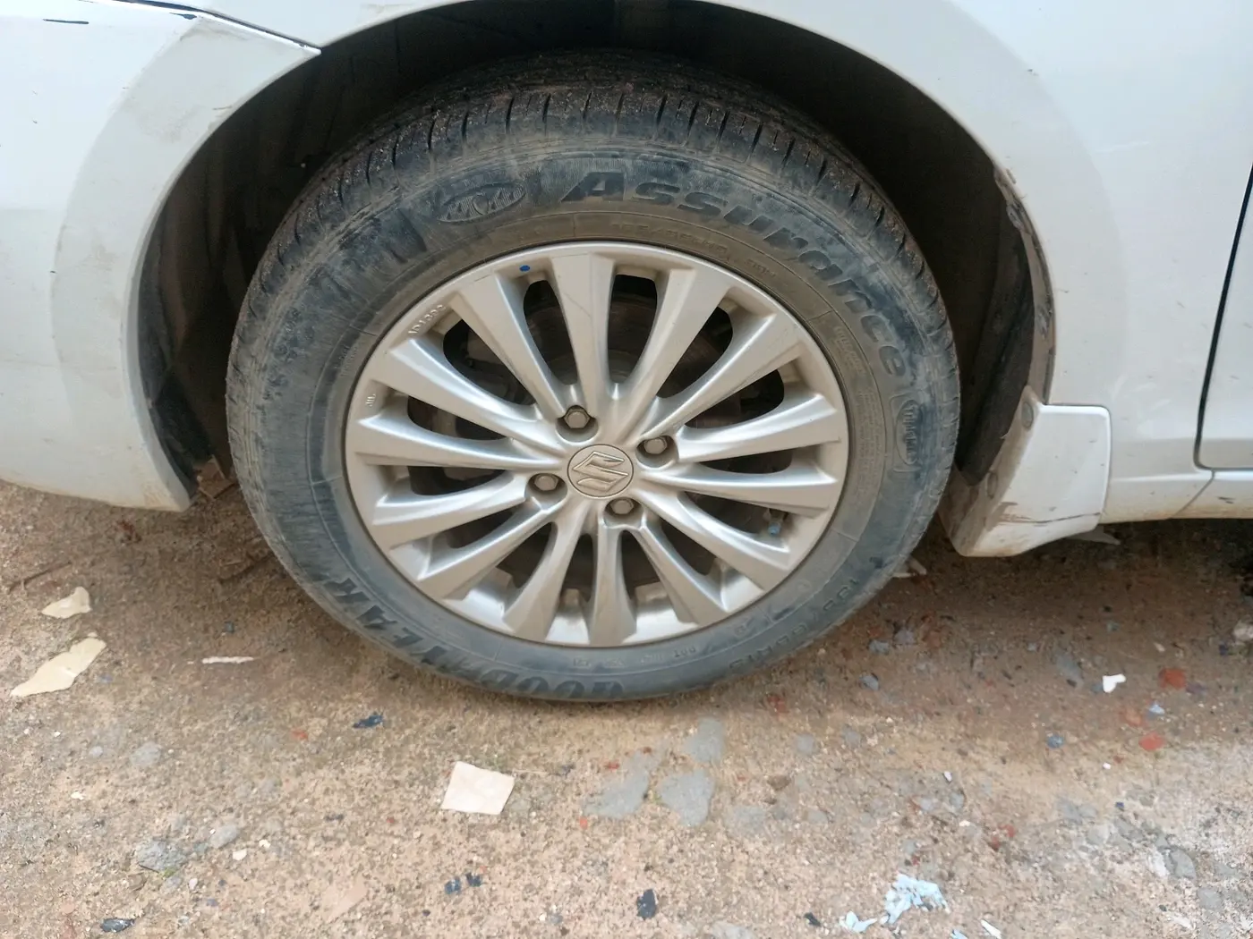 2021 Maruti Ciaz DELTA 1.5 SHVS MT PETROL, Petrol, Manual, 45,486 km, tyre