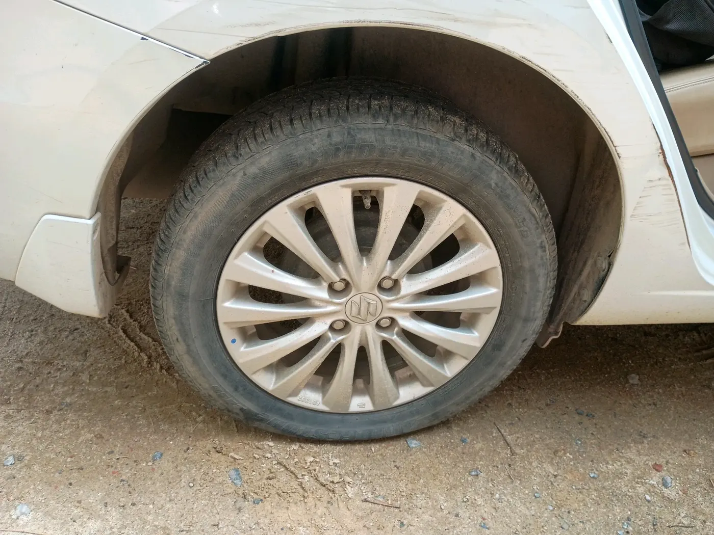 2021 Maruti Ciaz DELTA 1.5 SHVS MT PETROL, Petrol, Manual, 45,486 km, tyre
