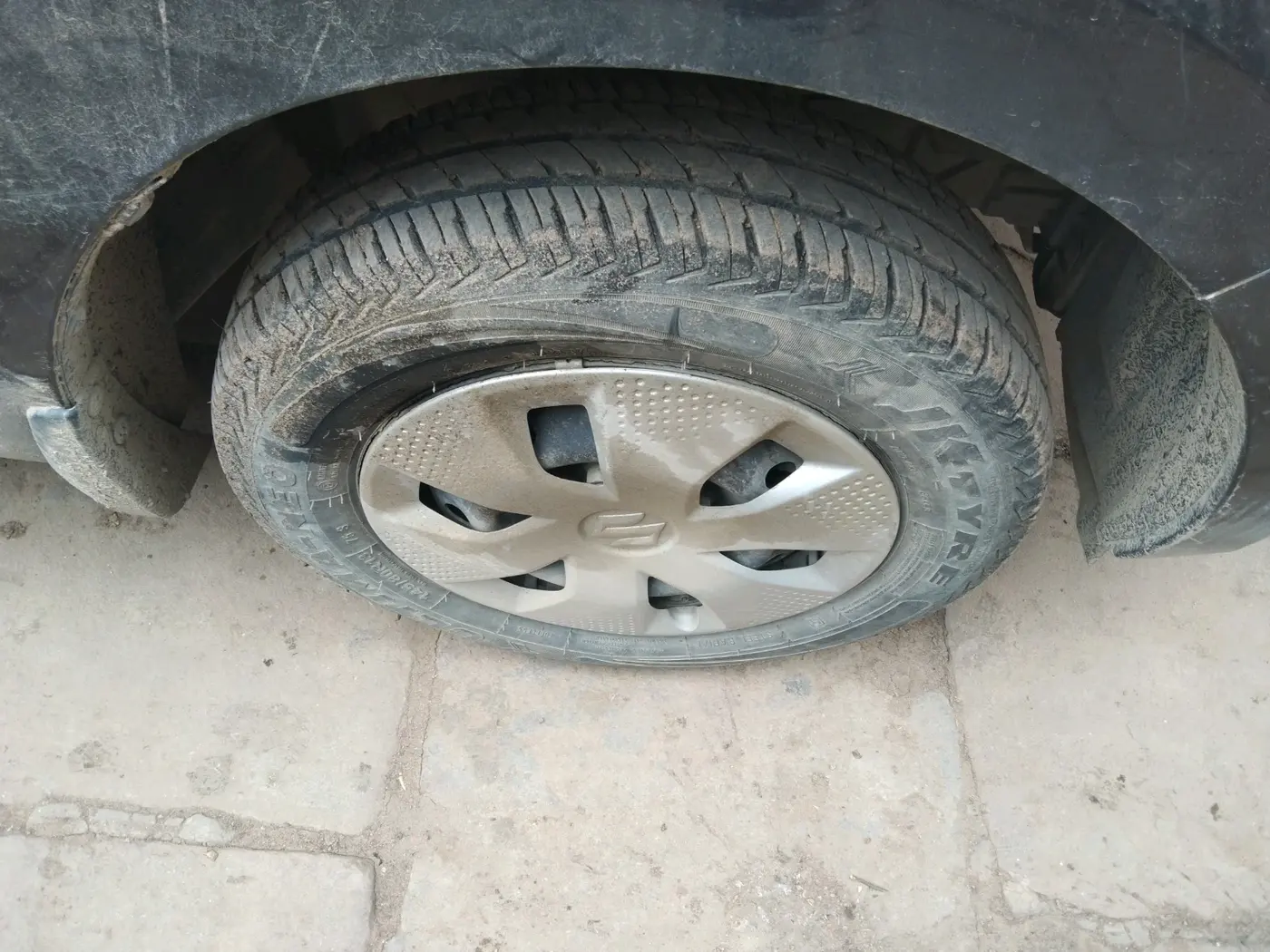 2024 Maruti Alto K10 VXI PLUS, Petrol, Manual, 16,455 km, tyre