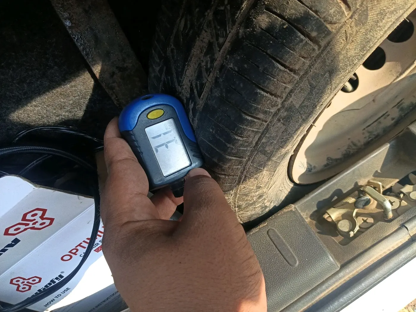 2019 Maruti Alto LXI, CNG, Manual, 98,871 km, tyre