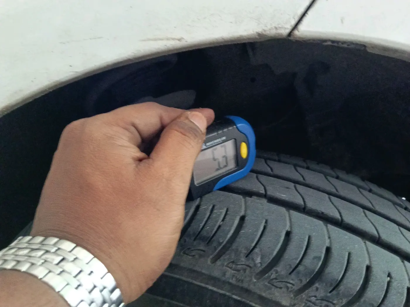2012 Maruti Ertiga VDI, Diesel, Manual, 1,61,358 km, tyre