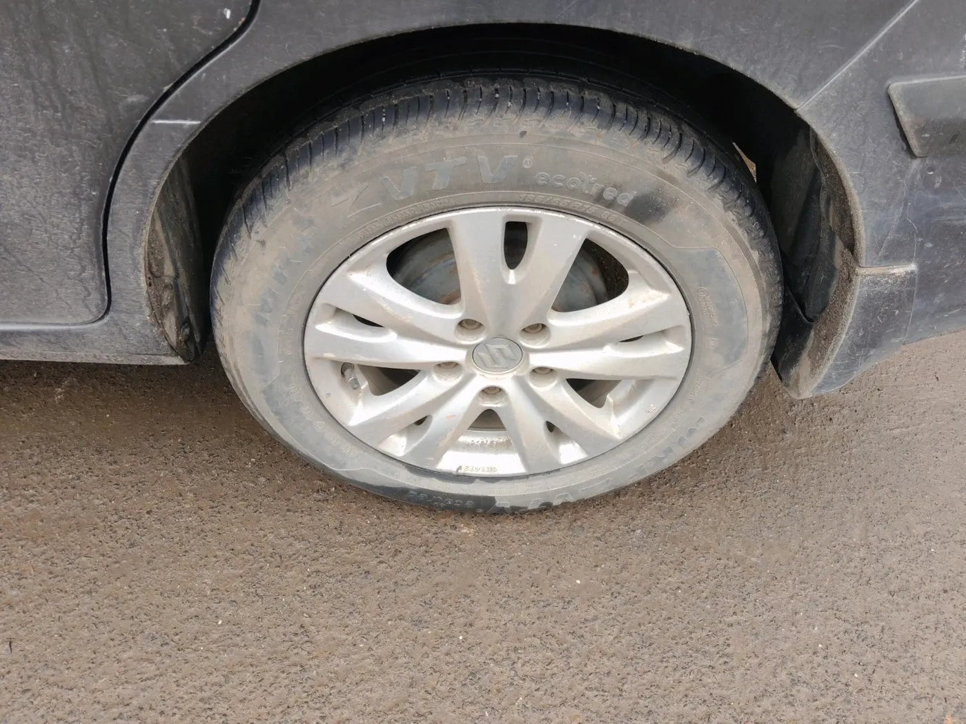 2016 Maruti Ertiga VDI SHVS, Diesel, Manual, 1,05,089 km, tyre