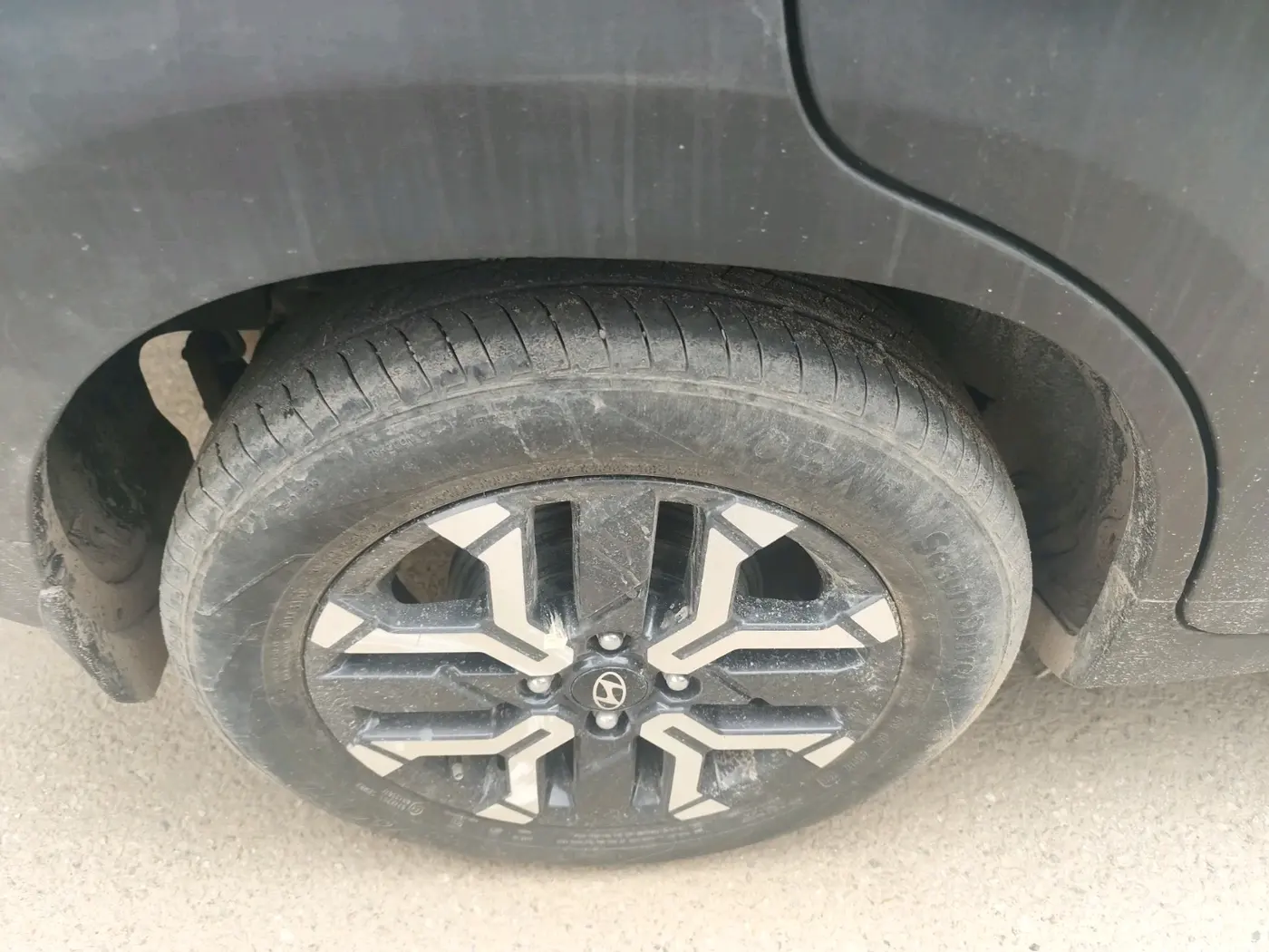 2024 Hyundai EXTER SX(O), Petrol, Manual, 37,032 km, tyre
