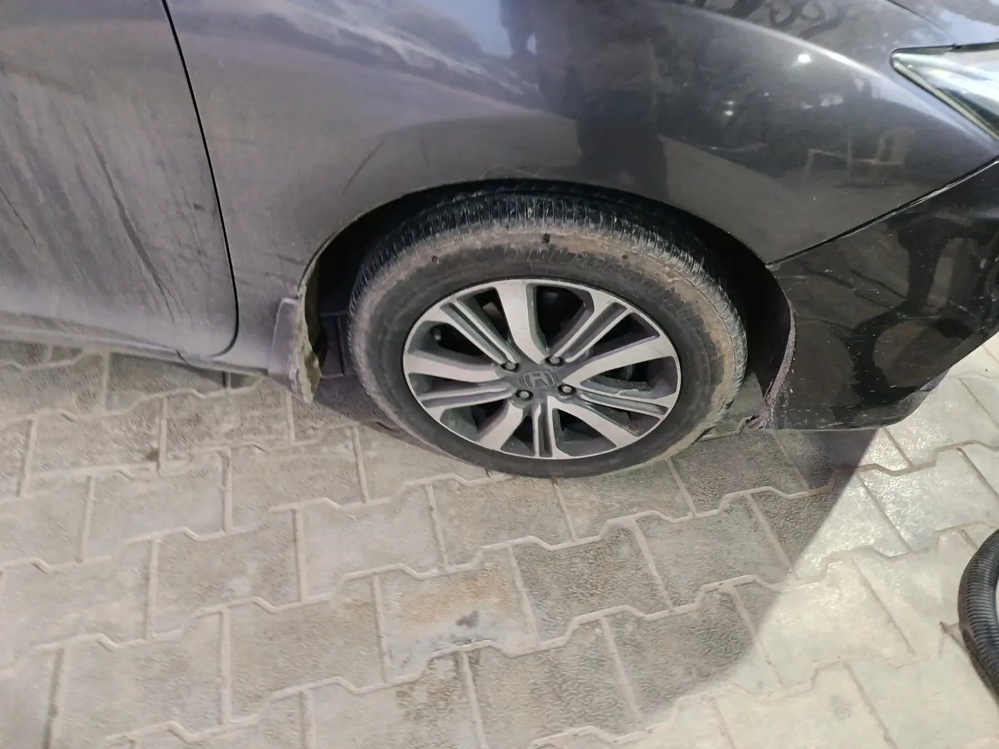 2017 Honda City 1.5L I-VTE V CVT, Petrol, Automatic, 80,535 km, tyre
