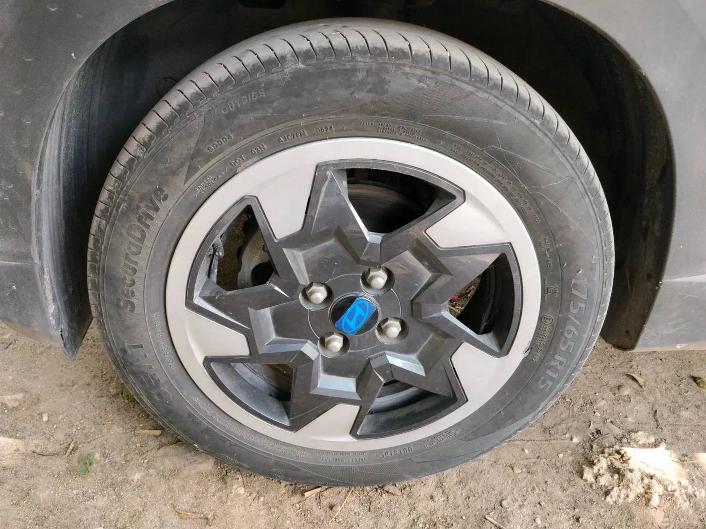 2024 Hyundai EXTER SX 1.2 CNG MT, CNG, Manual, 56,764 km, tyre