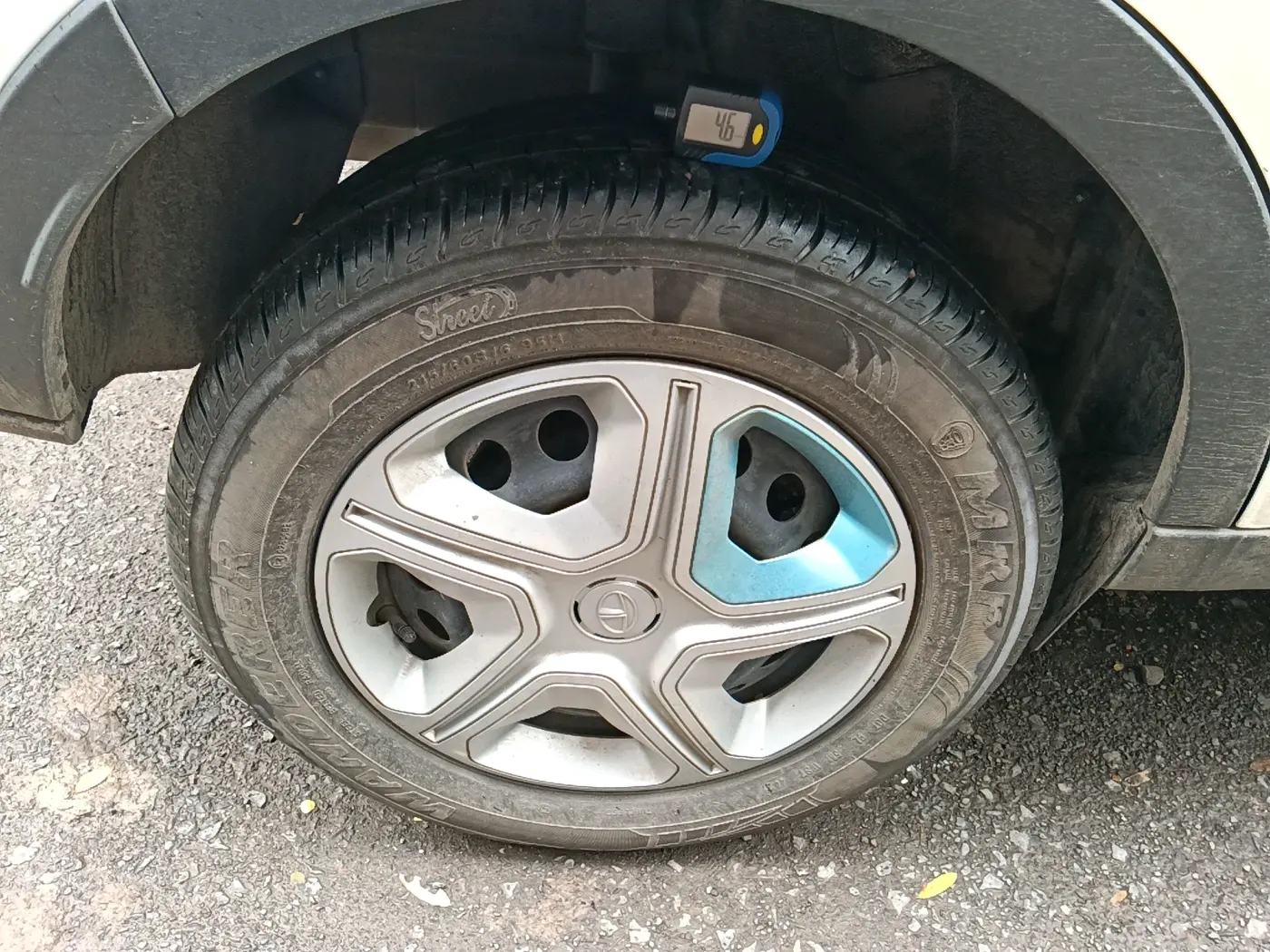 2021 Tata NEXON EV XM, Electric, Automatic, 21,972 km, tyre