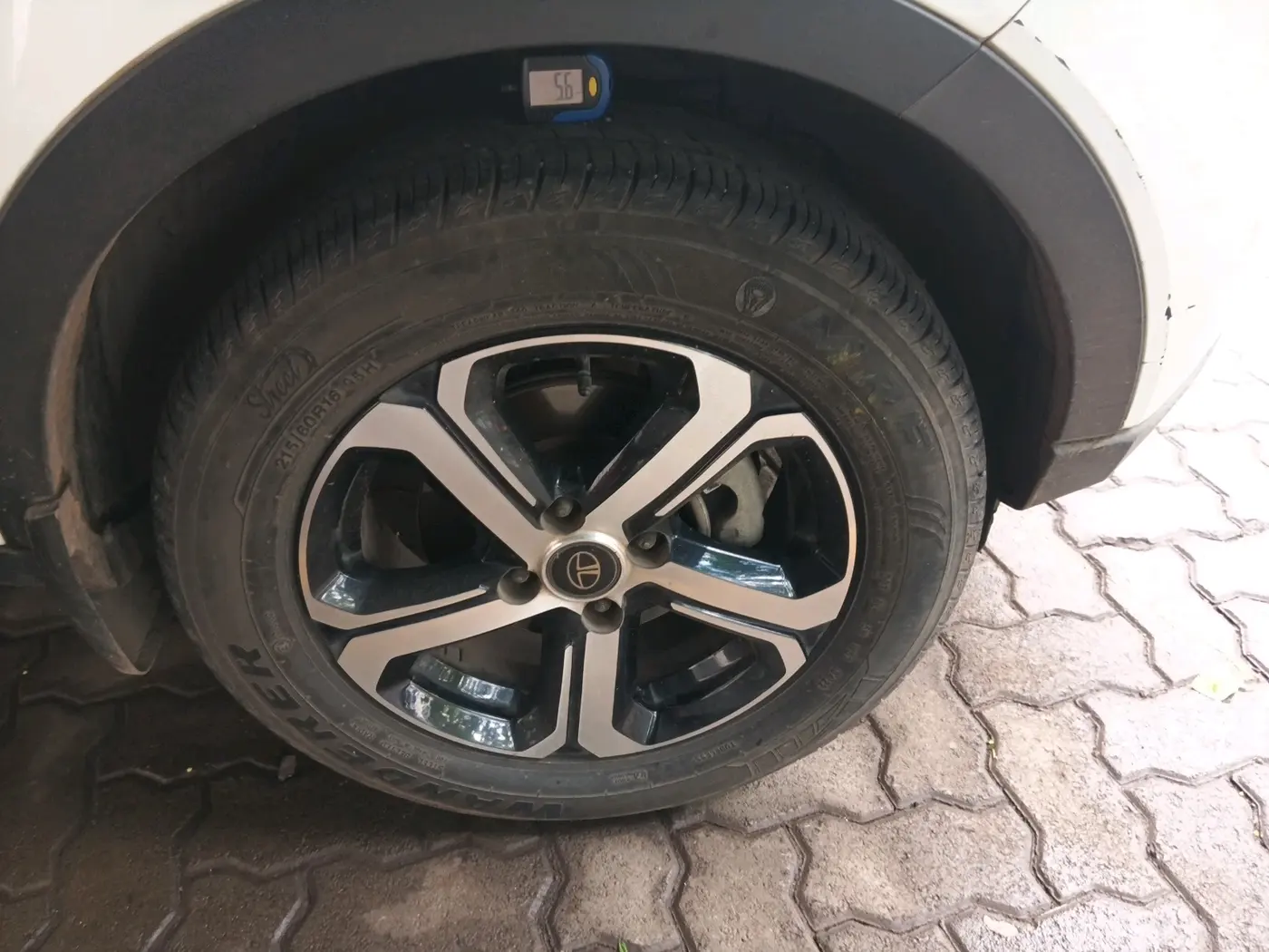 2022 Tata NEXON EV XZ PLUS, Electric, Automatic, 62,504 km, tyre